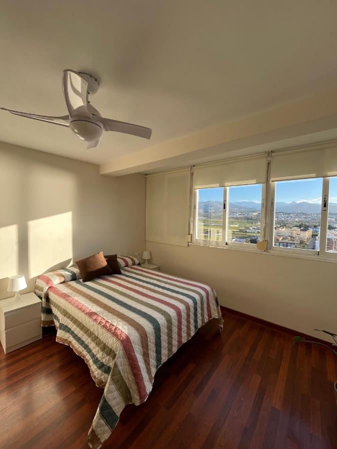 Ferienwohnung Piso Con Piscina Primera Linea De Playa Torre Del Mar Exterior foto